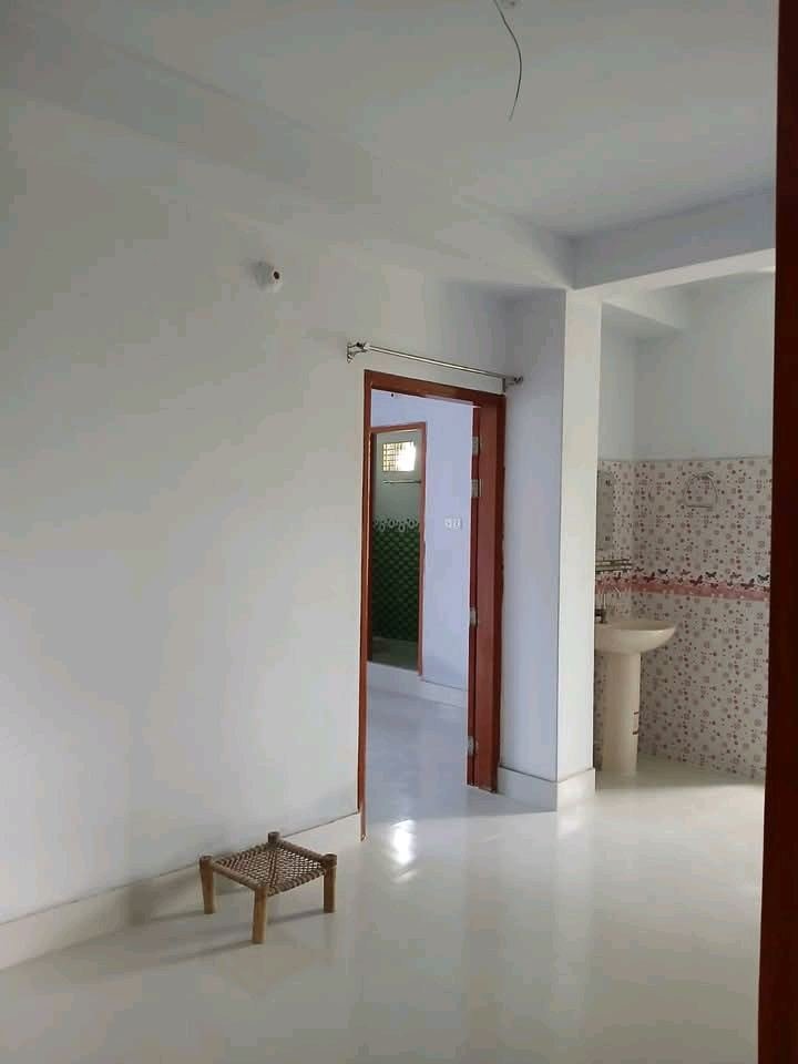 ২ রুমের ফ্ল্যাট ভাড়া (ব্যাচেলর/ফ্যামেলির)