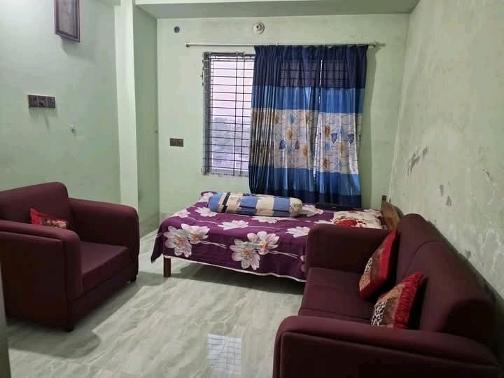 পরিবারের বাসা | গ্রান্ড হোটেল মোর | ভাড়া: ৳0/মাস