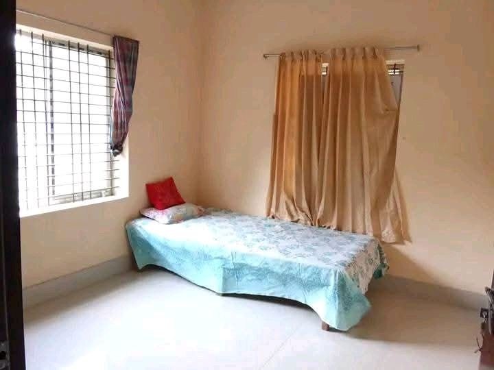 সাবলেট | পুরাতন ট্রাকস্ট্যান্ড শাপলা, রংপুর | ভাড়া: ৳3,500/মাস